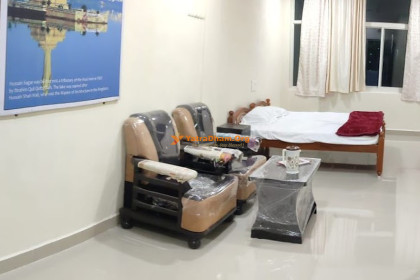 BRS Grand Luxury Lodge - Alampur