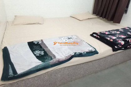 Tikaram Dharamshala (Delhi Wale) - Khatu