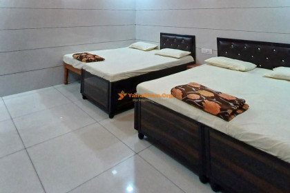 Shri Swaminarayan Bhagwatdham Ashram - Haridwar