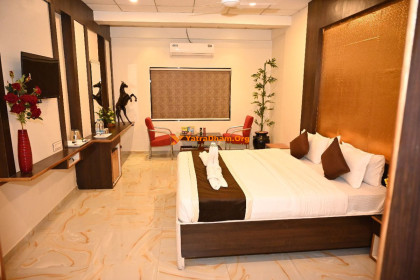 Hotel Dev Inn - Somnath