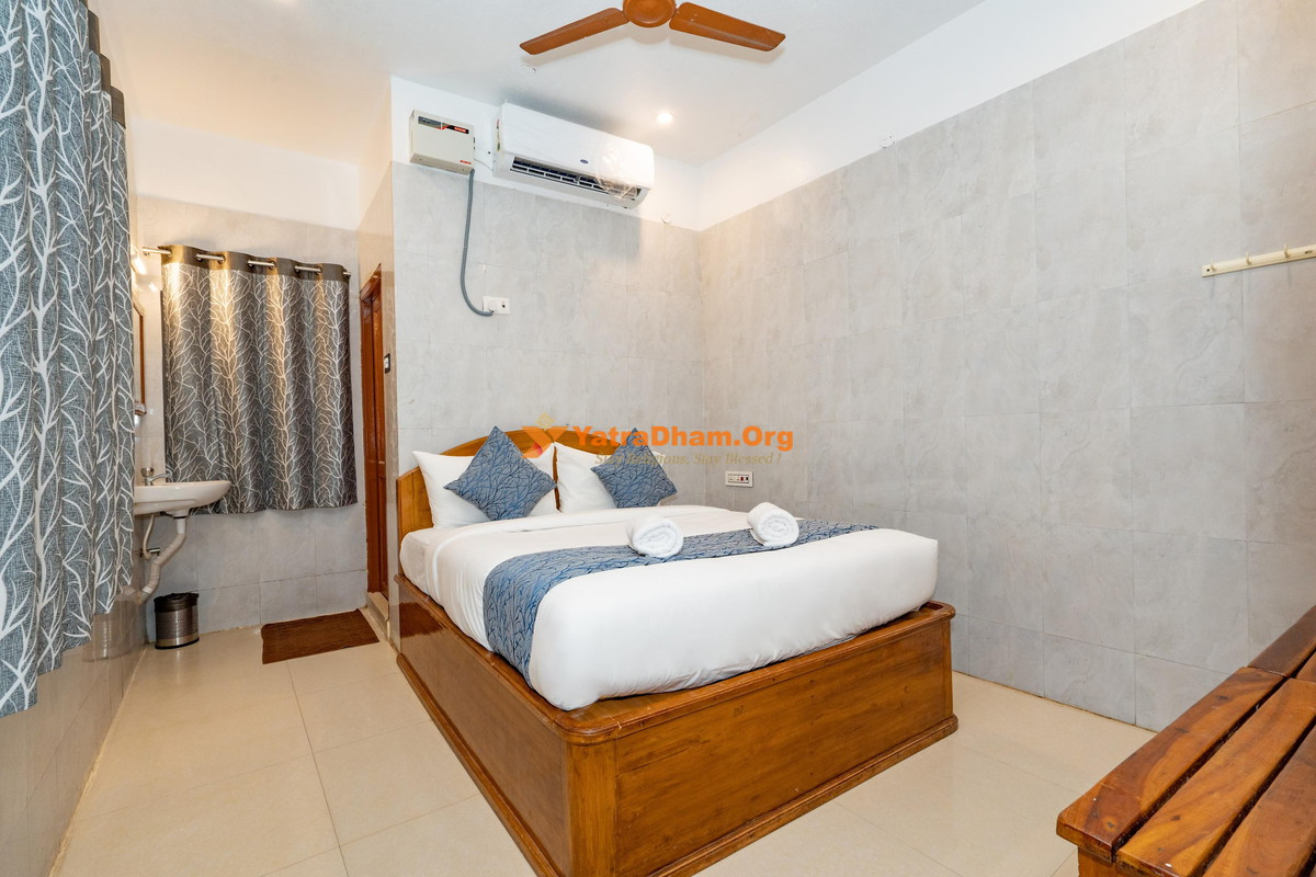 Hotel Arya Grand - Rameshwaram