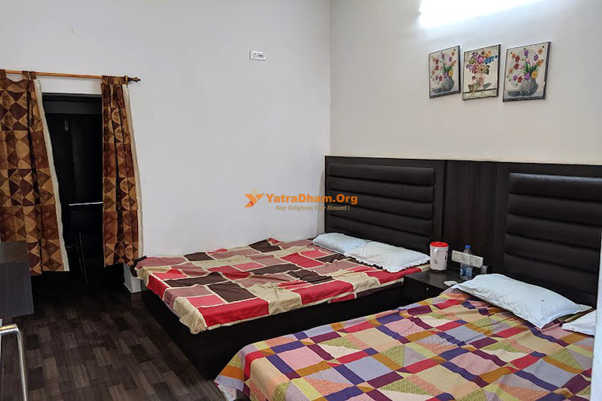 Calcutta Vastra Vyavsayi Seva Samity - Gangasagar