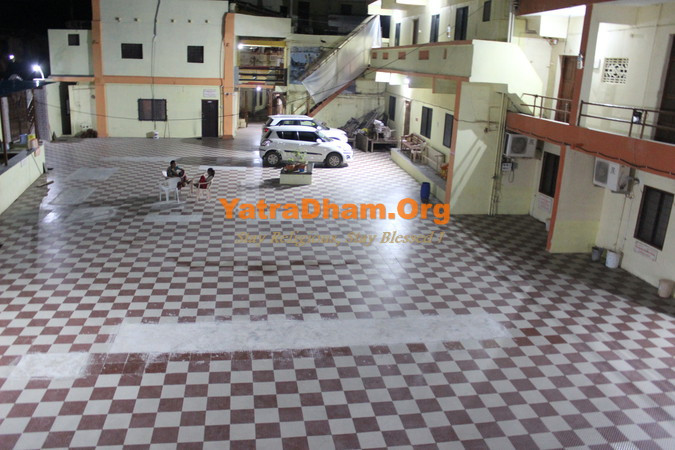 Bharat Bhavan Ashram (Near Temple) - Dakor