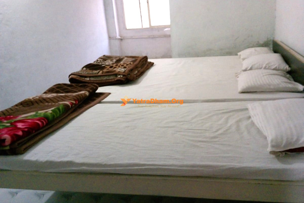 Shree Laxmi Venkatesh Ashram - Ujjain (Narsinh Ghat)