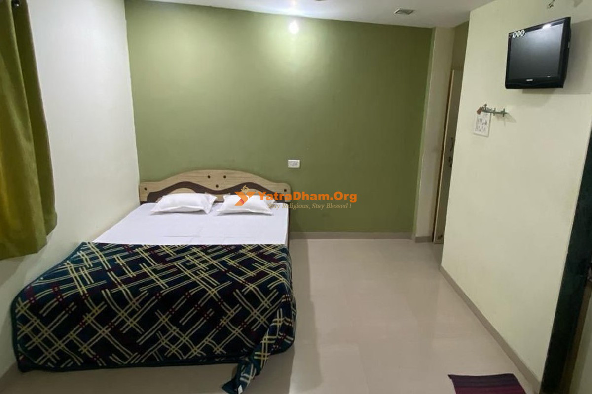 Morya Lodge - Ozar (Pune)