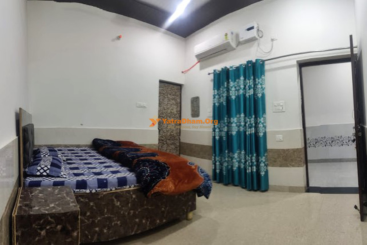 Pandit Ji Guest House - Barsana