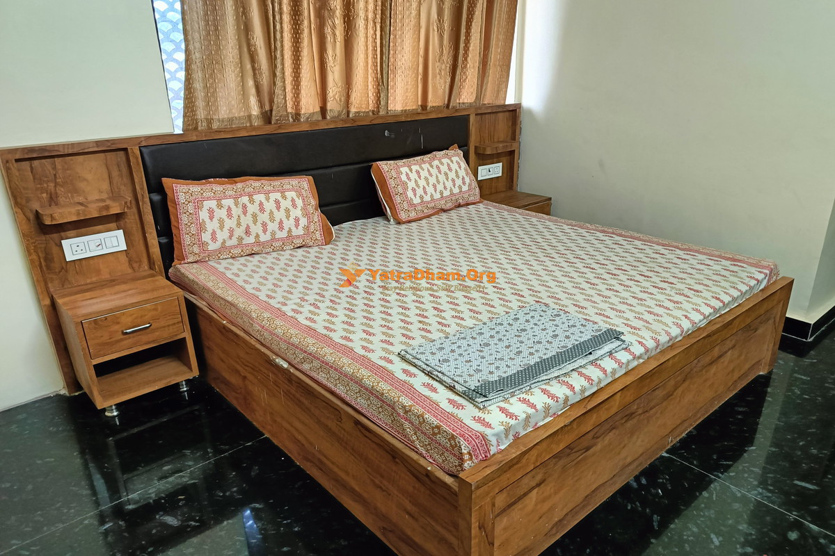 Shri Kathiya Mandir - Ayodhya