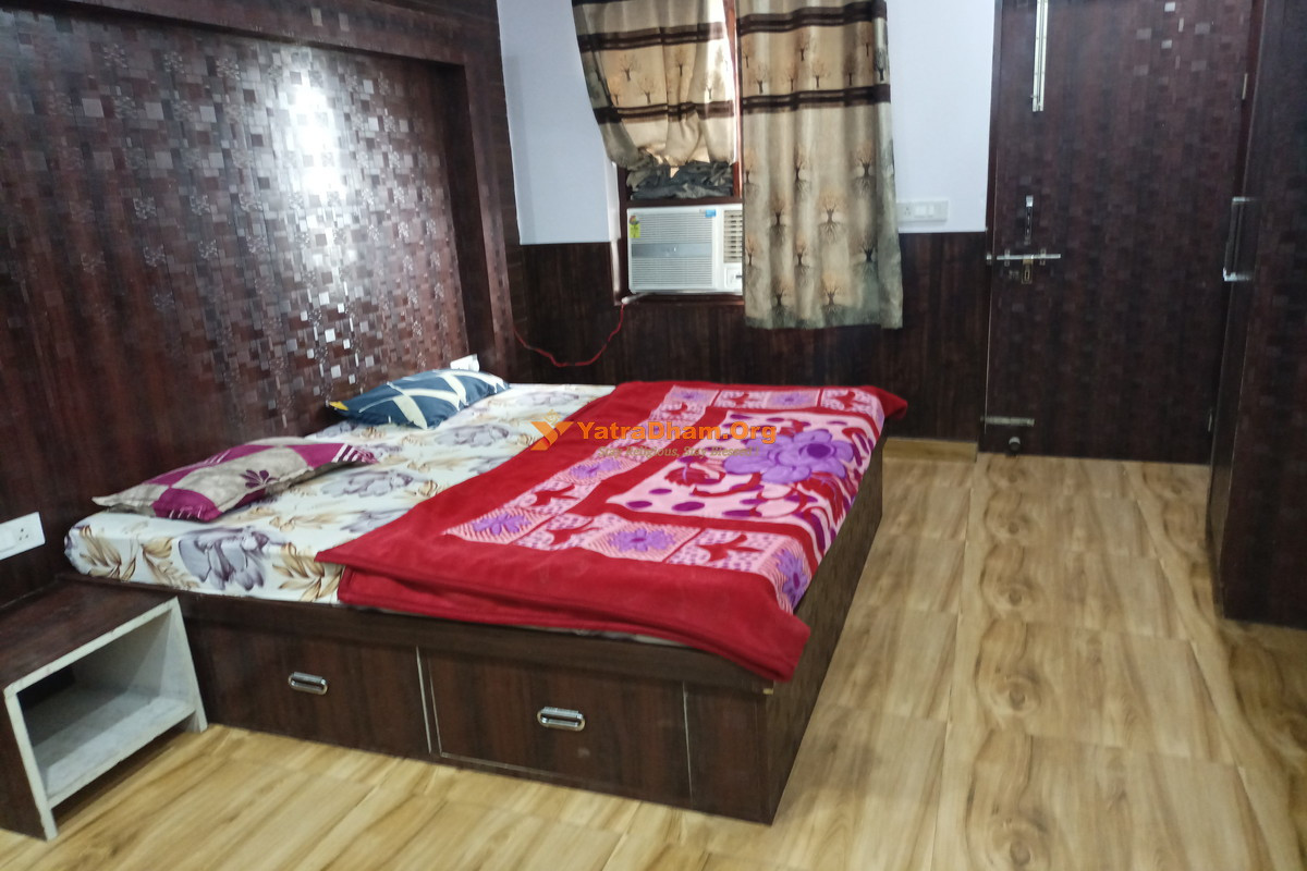 Gayatri Seva Dham - Vrindavan