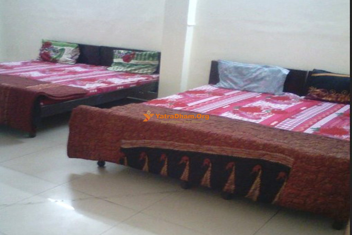 Mathura - Ayodhya Niwas