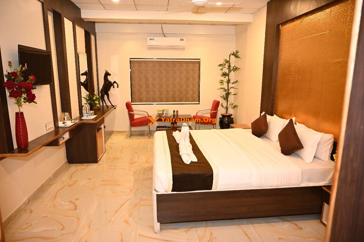 Hotel Dev Inn - Somnath