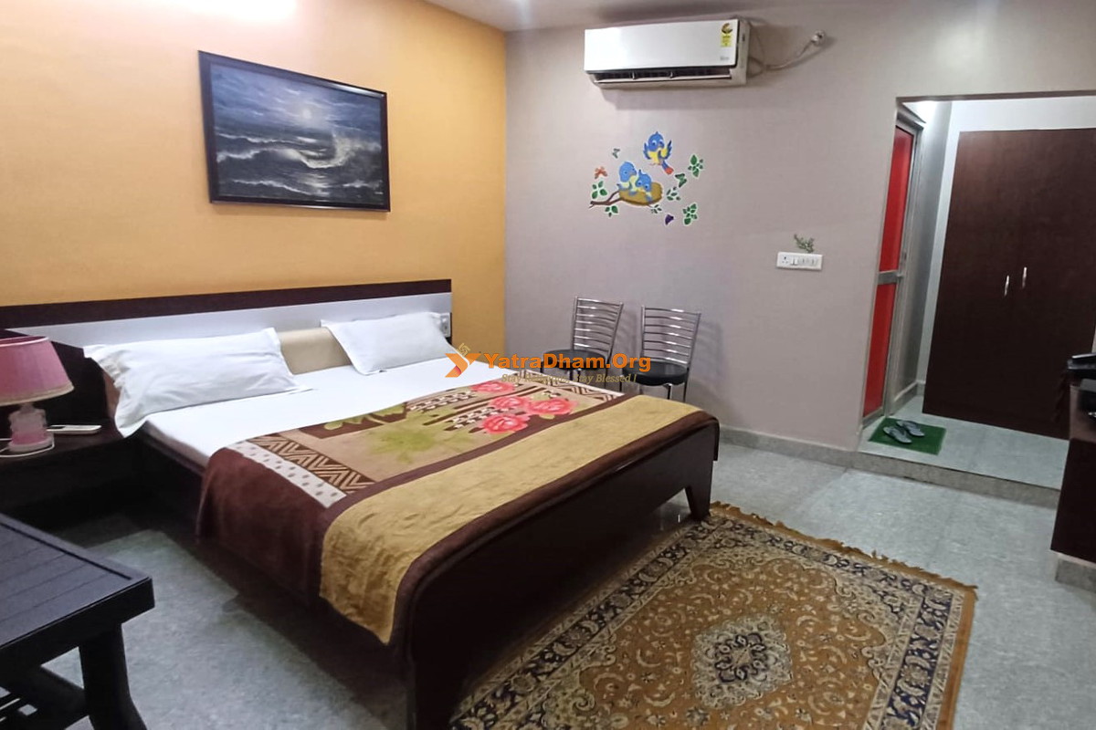 Sitamarhi Hotel Gokul Inn 2 Bed Room