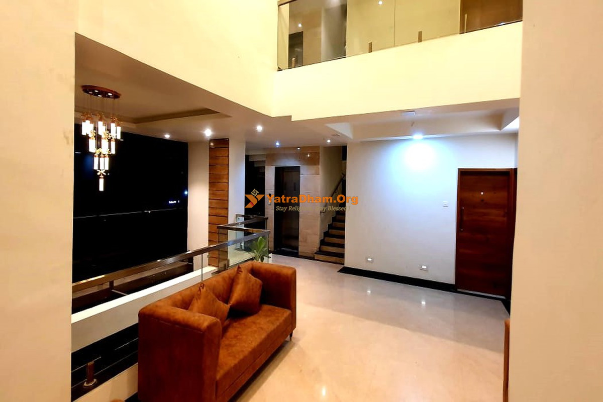 Pandharpur Hotel Marigold Regency Lobby View