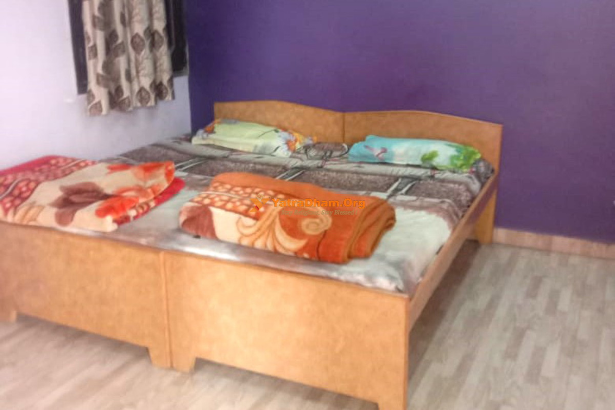 Mahawar Vaish Atithi Bhavan Mathura 2 Bed Room View
