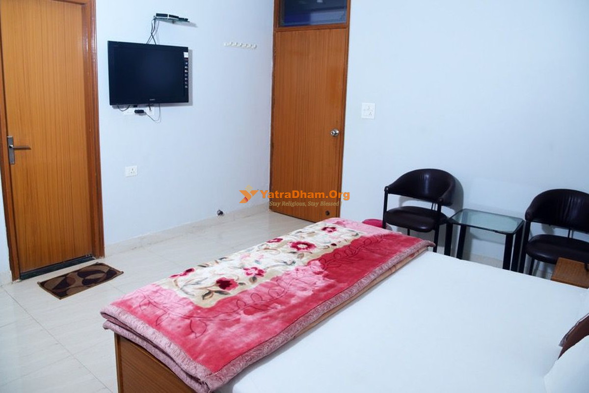 Hotel Sevakunj Govardhan 2 Bed Room View