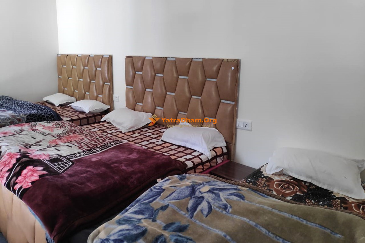 Brahmkamal Cottage Badrinath 4 Bed Room