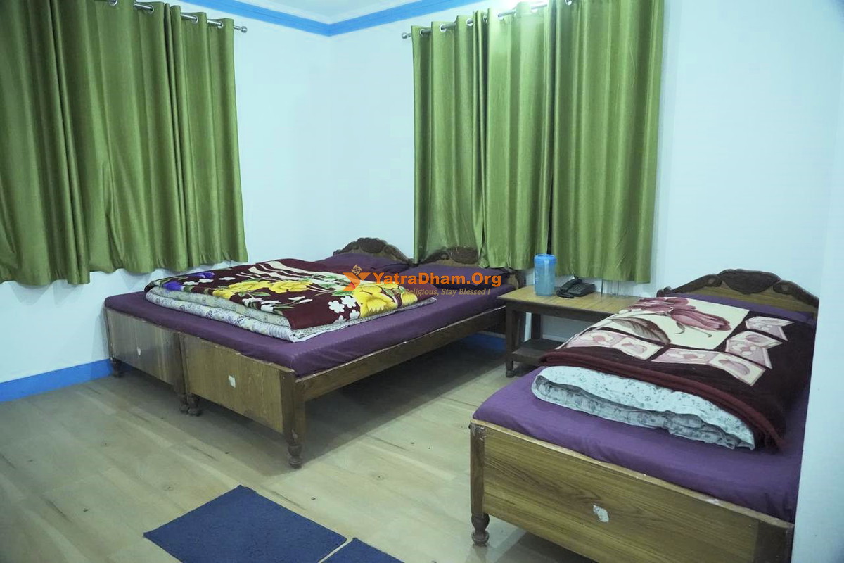 Bharat Shree Guest House Badrinath 3 Bed Room