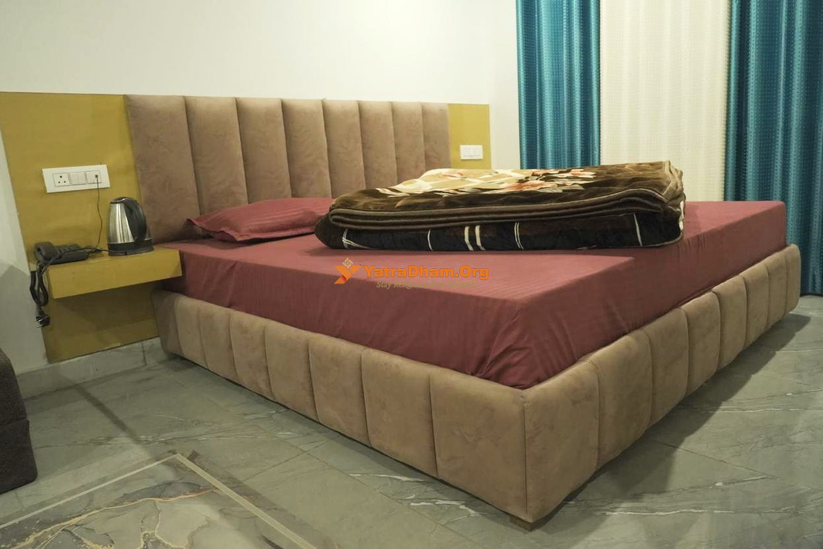 Bharat Shree Guest House Badrinath 2 Bed Room