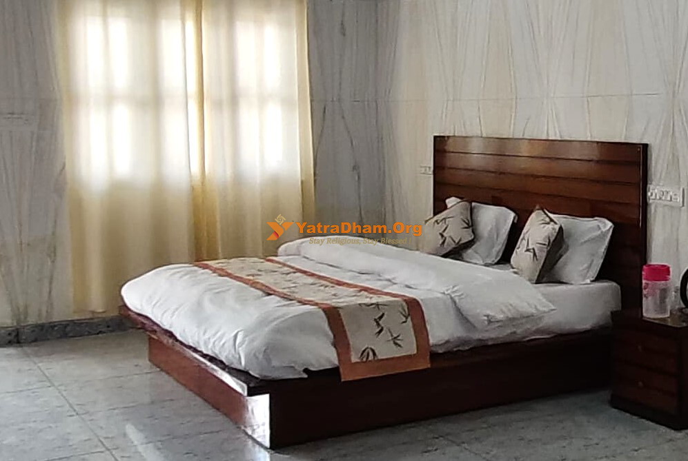 Hotel Aswal Barkot Yamunotri 2 Bed Room
