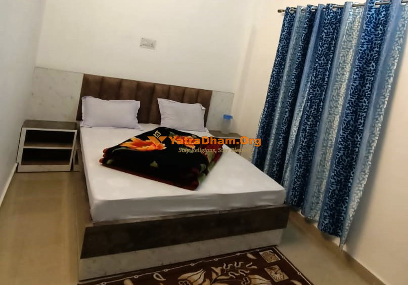 Hotel Diksha Inn Barkot Yamunotri Inn 2 Bed Room