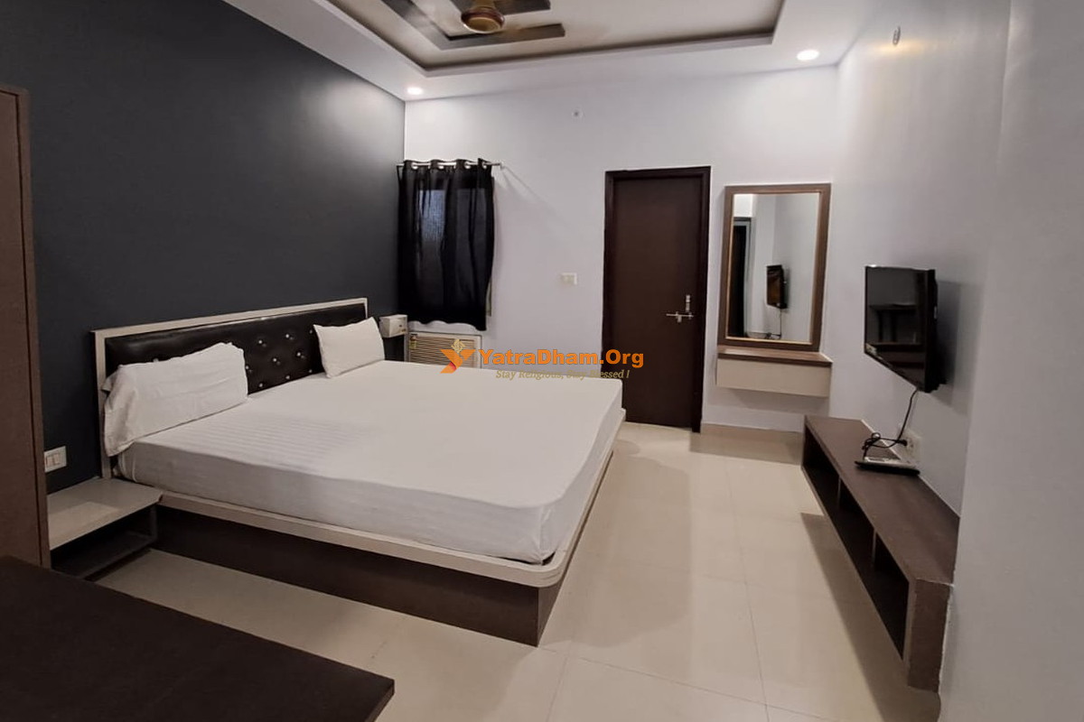 Har Har Mahadev Kashi Ashram Varanasi Room View