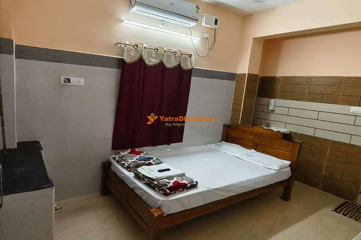 Rameshwaram Uttaradi Mutt 2 Bed Room View