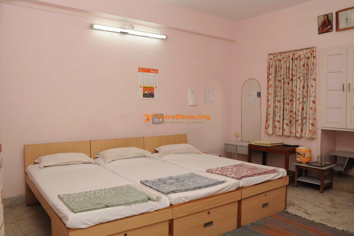 Shri Vishwa Lad Parishad Nathdwara Room
