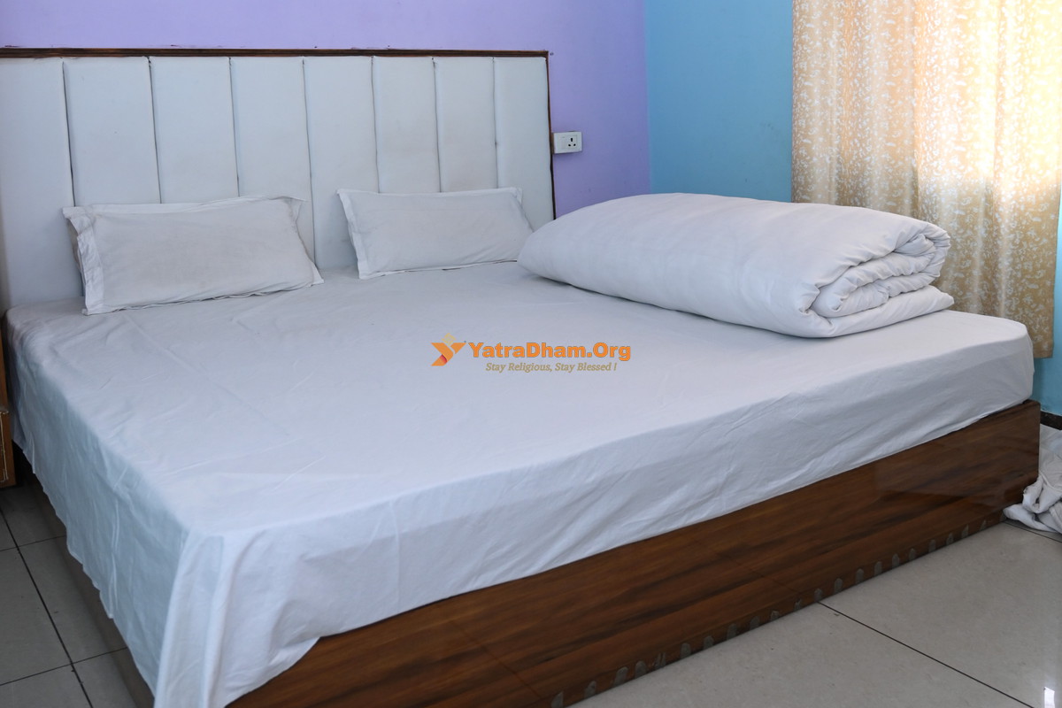 Ukhimath R.K. Residency Hotel 4 Bed Room View