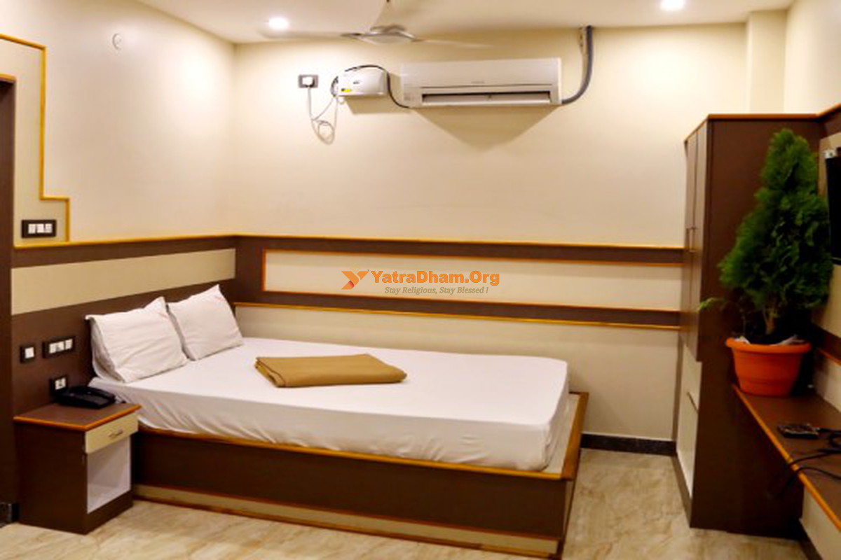 Vamana Harithaas Hotel Srirangam 2 Bed Room