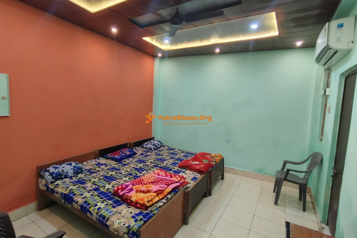 Shri Gyan Bhavan Vindhyachal 3 Bed Room
