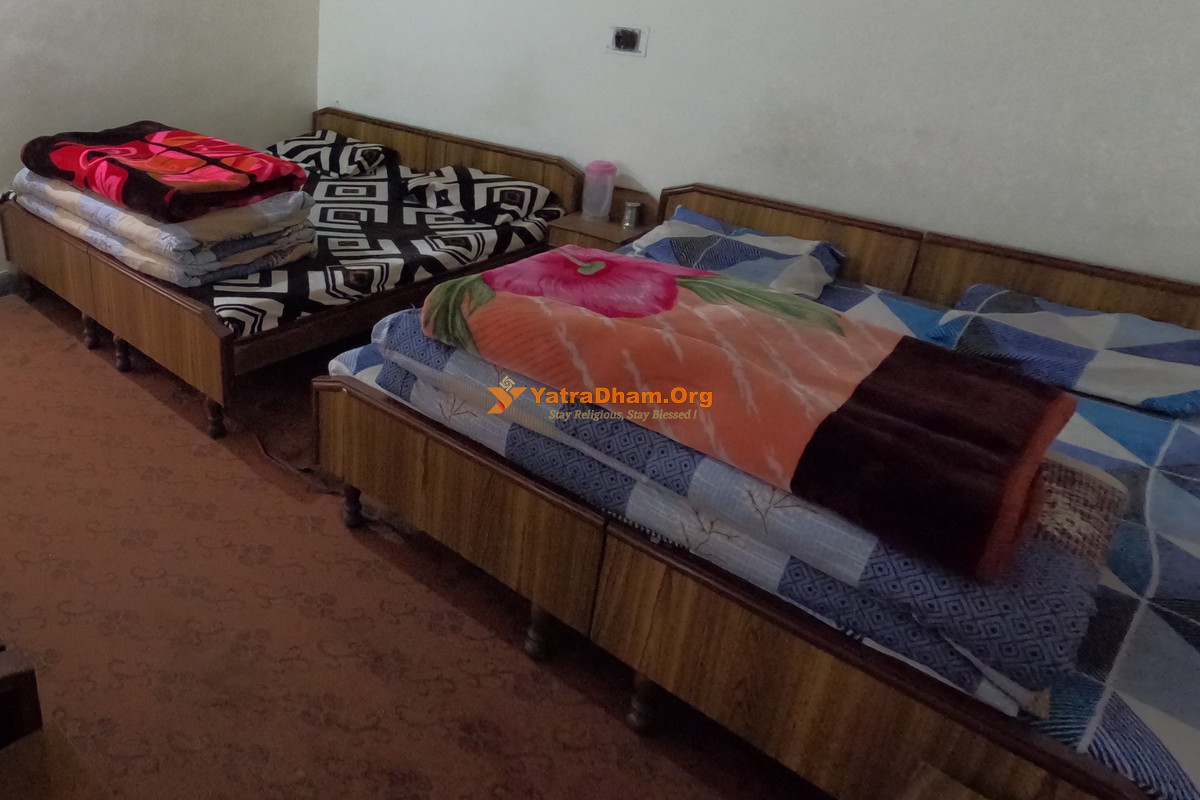 Punjab Sindh Awas Kedarnath 4 Bed Room View