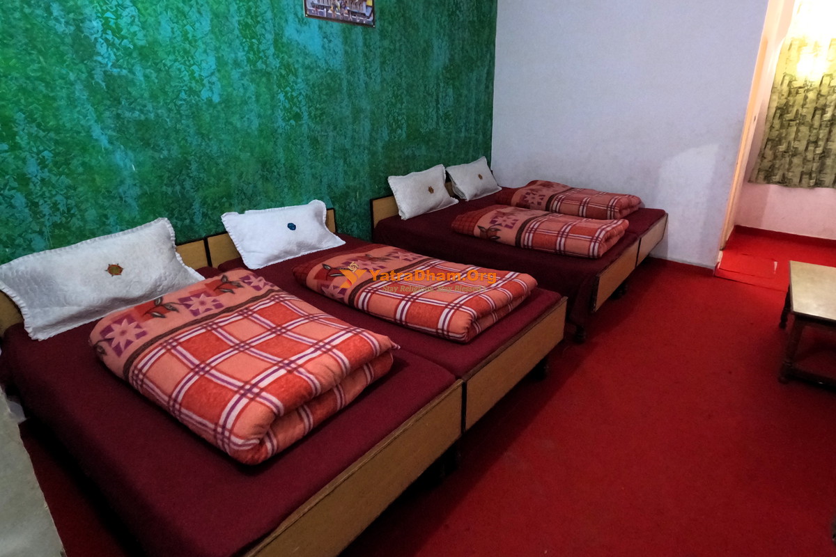 Badrinath Sadhu Sudha Ashram Near Badrinath Temple 4 Bed Room View