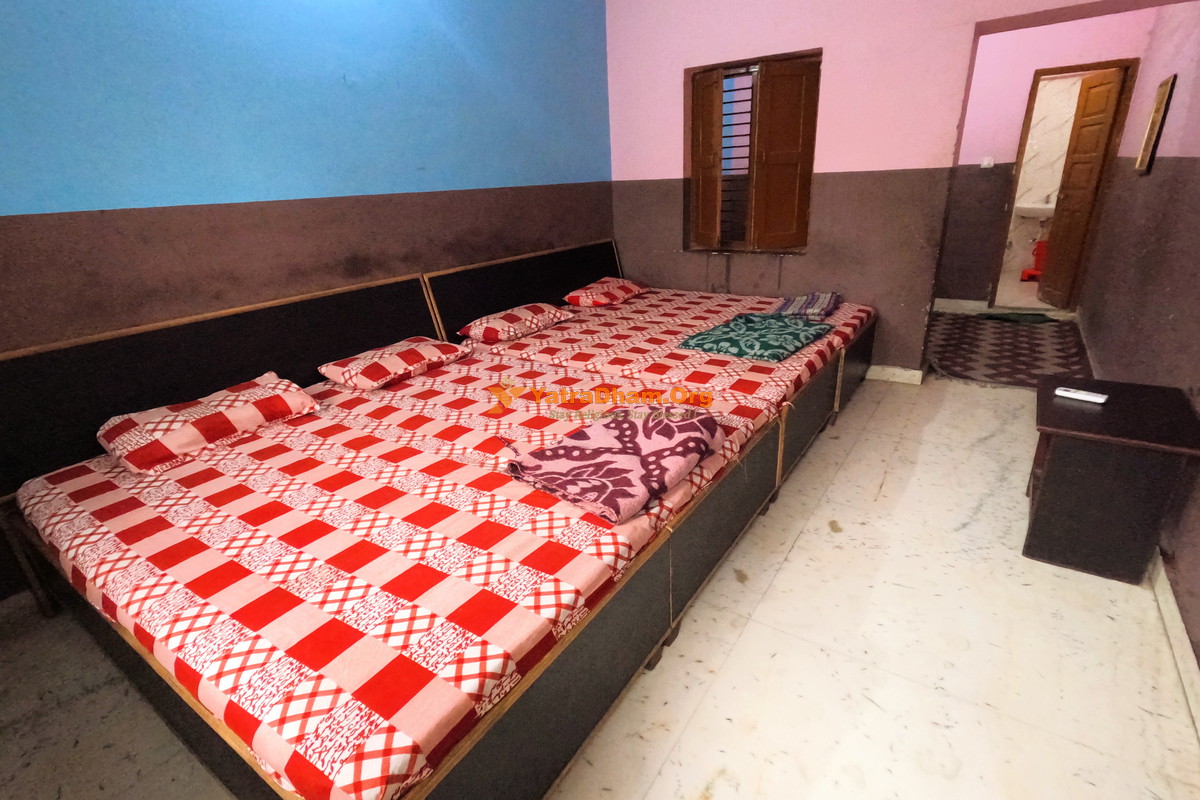 Sant Mandal Ashram Haridwar (Near Har Ki Pauri) 4 Bed Room View