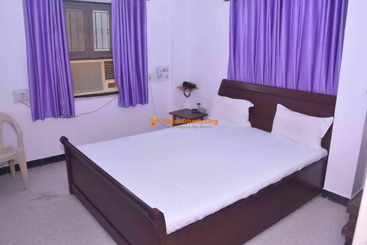 Hotel Gangaram and Guest House Kutch Bhuj 2 Bed Room