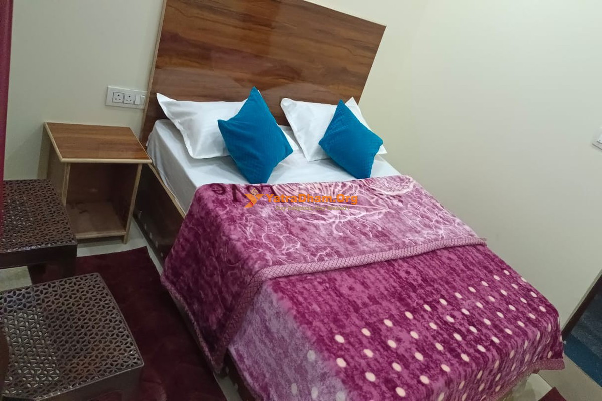 Maa Durga Yatri Nivas Netala Uttarkashi 3 Bed Room View