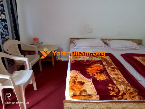 Ganeshpur Hotel Toorani Uttarkashi Room