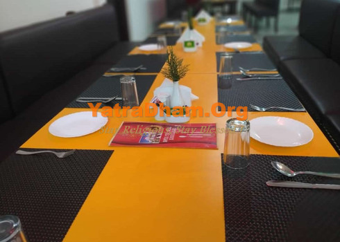 Hotel The Ideal Kushinagar Restaurant