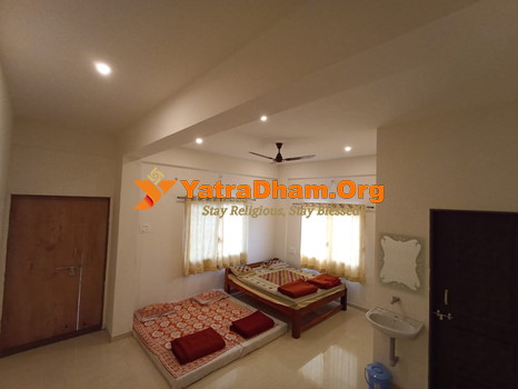 Swayambhu Yatri Niwas Adamapur Room