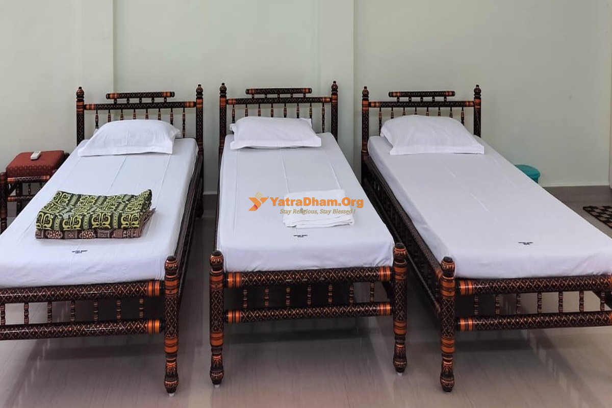 ISKCON Guest House Chennai 3 Bed Room View