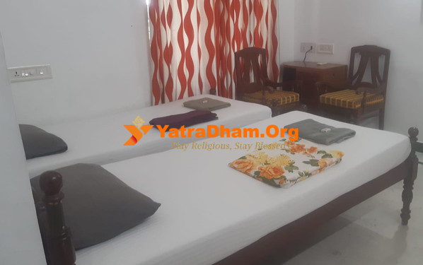 Kochi Hotel White Rose 2 Bed Room