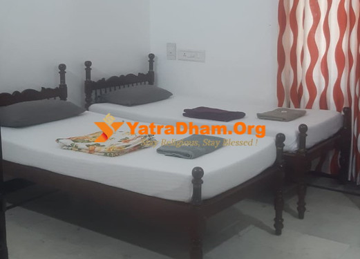 Kochi Hotel White Rose 2 Bed Room