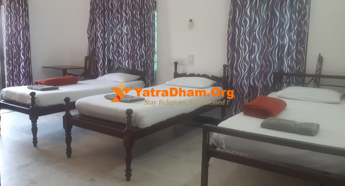 Kochi Hotel White Rose 3 Bed Room