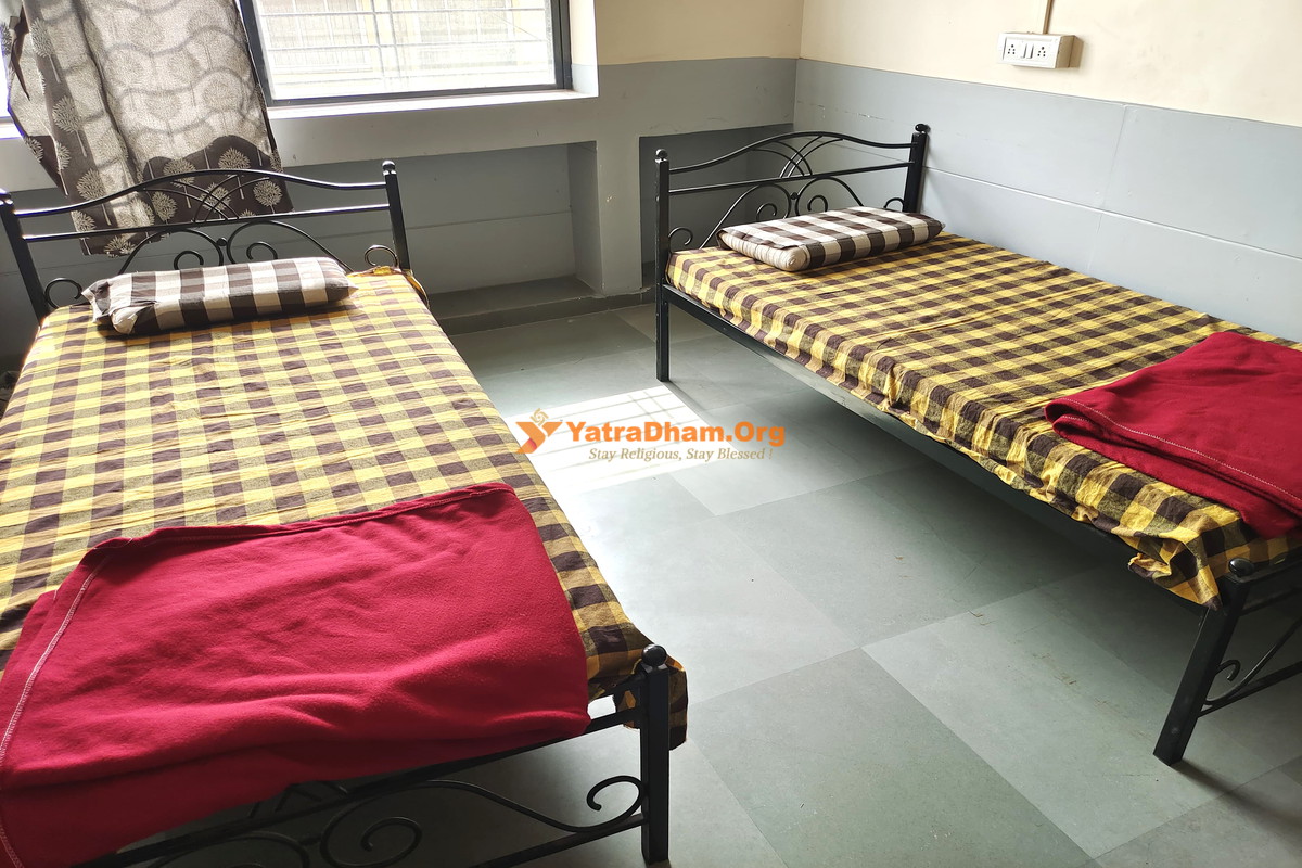 Nashik 108 Shri Chintamani Parshwanath Jain Swetamber Tirth 2 Bed Room