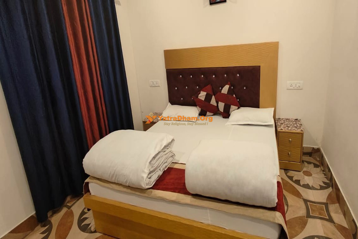 Sitapur Kedarnath Hotel Priya 2 Bed Non AC Room View