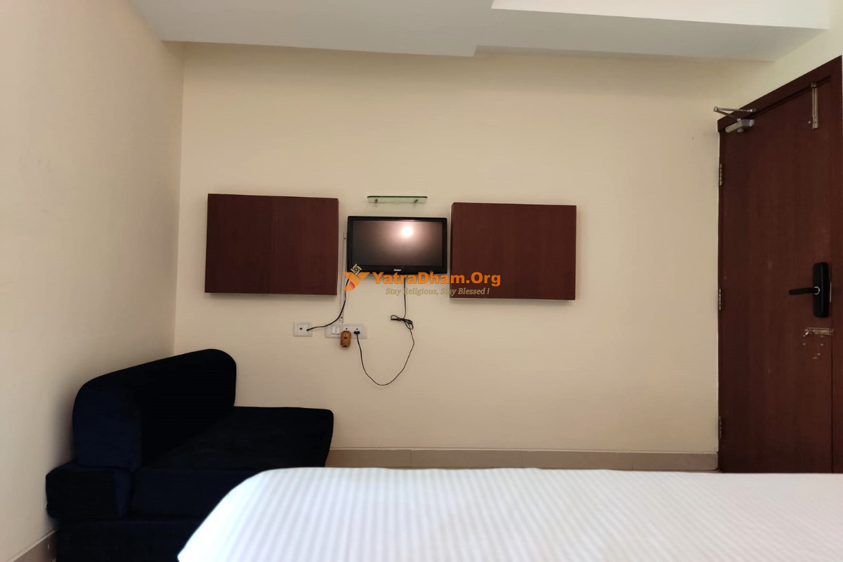 Mysore JPP Jain Athithi Graha Room