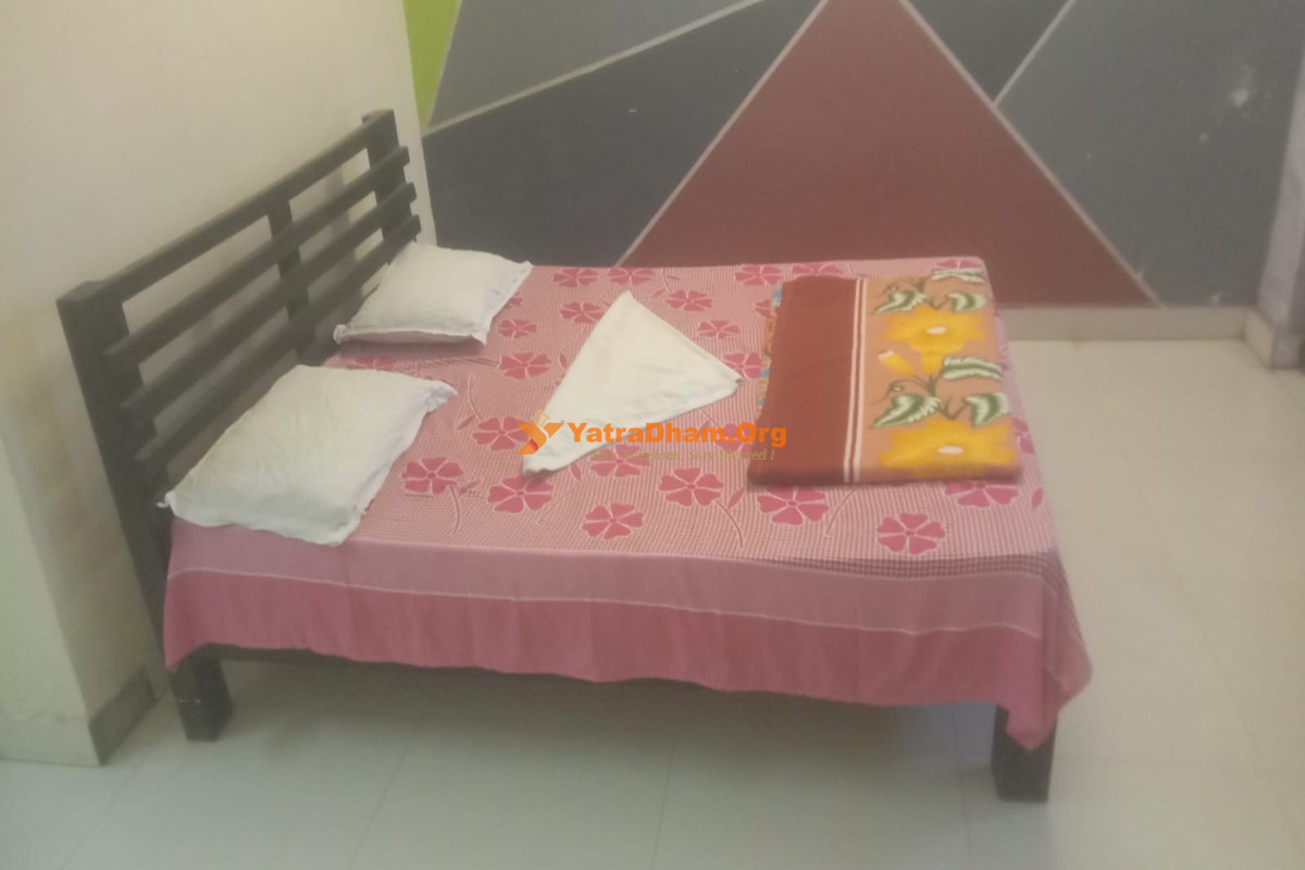 Hotel SV Residency Yadagirigutta 2 Bed Room