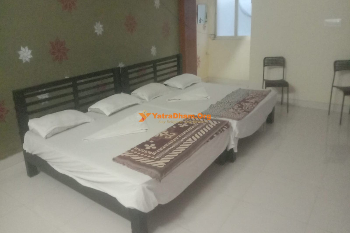 Hotel SV Residency Yadagirigutta 4 Bed Room