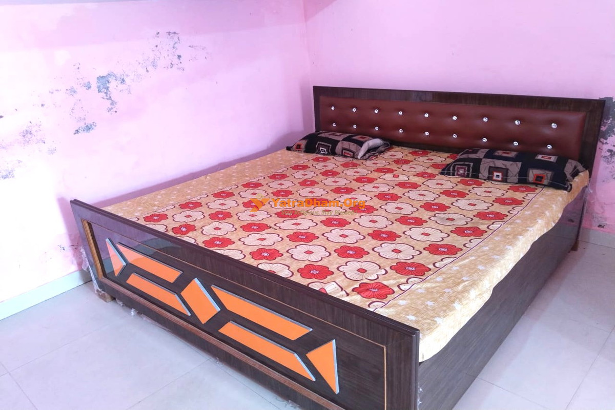 Ayodhya Ravat Mandir Dharamshala 2 Bed Room View