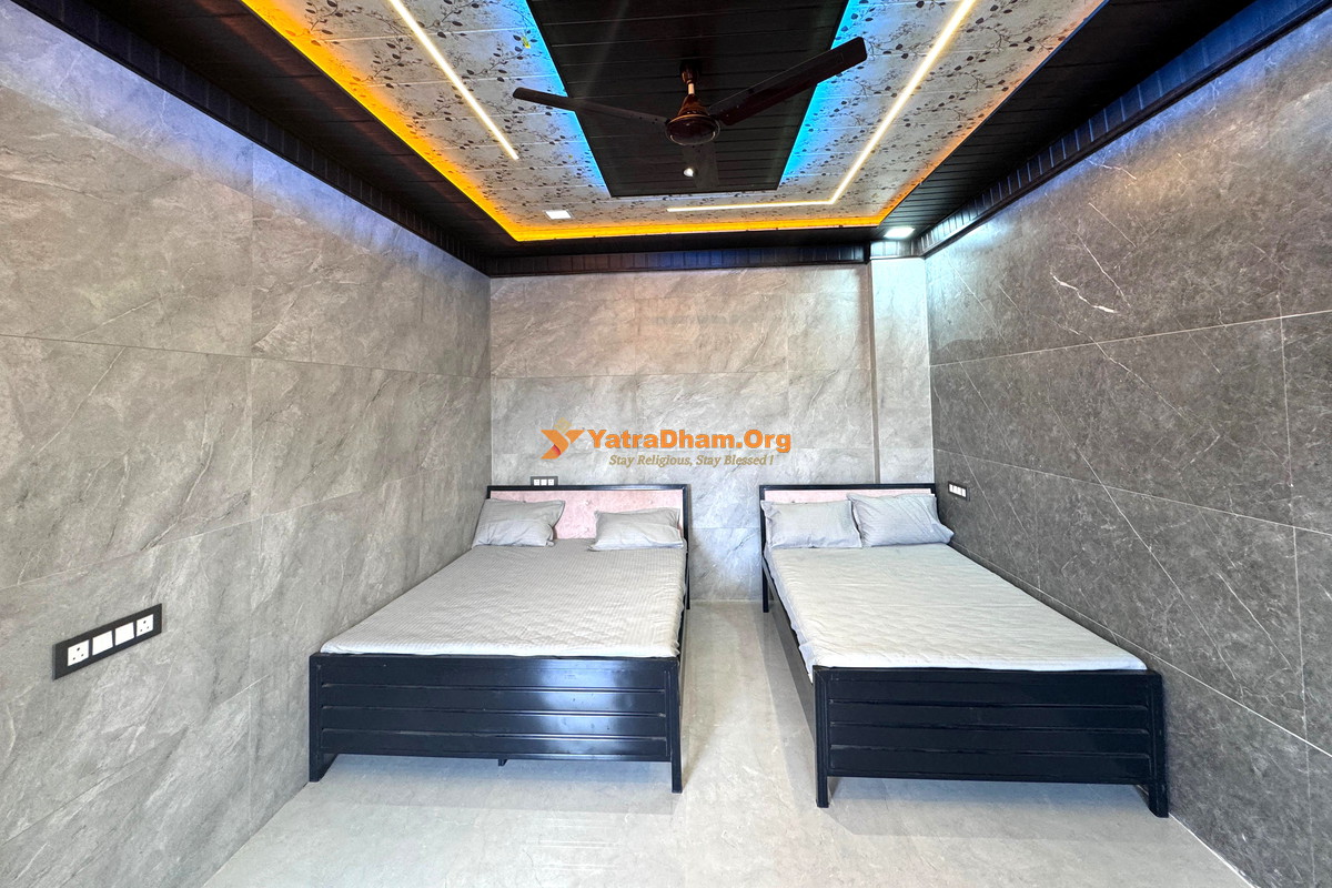 More Lodging 4 Bed Room View