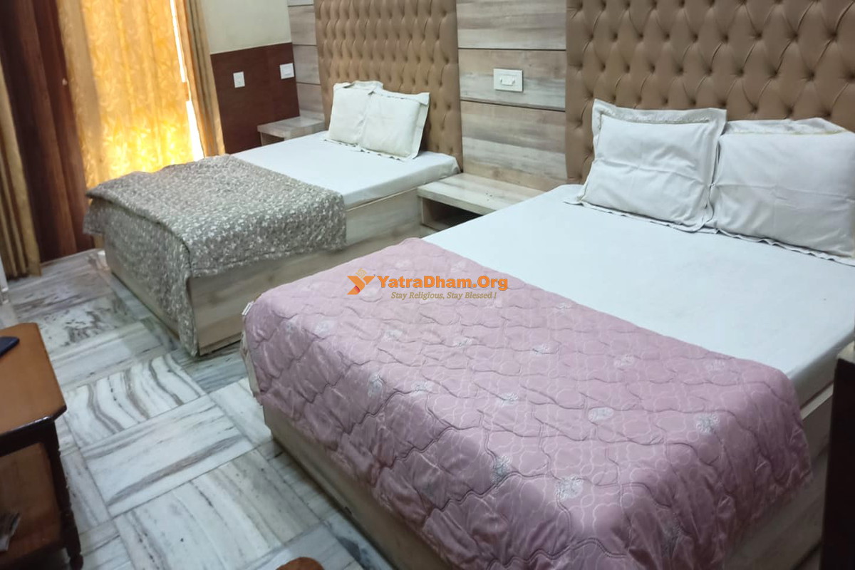 Gopal Dham Govardhan 4 Bed Room