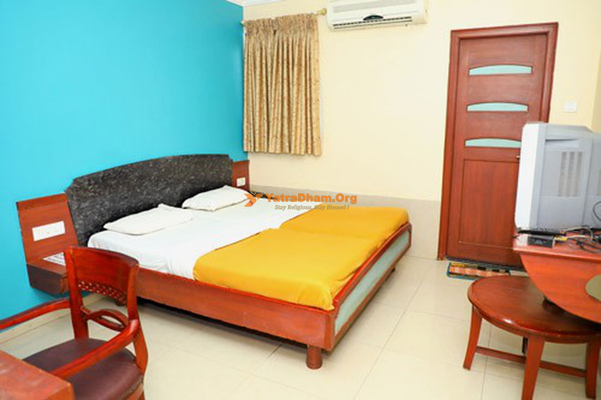 Udupi Hotel Summer Park 2 Bed Room View